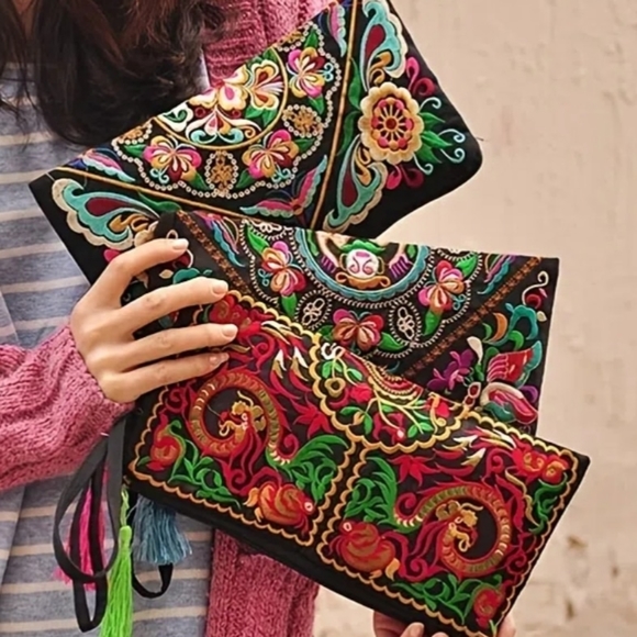 Makeup pallets different prices accessories - Picture 4 of 16